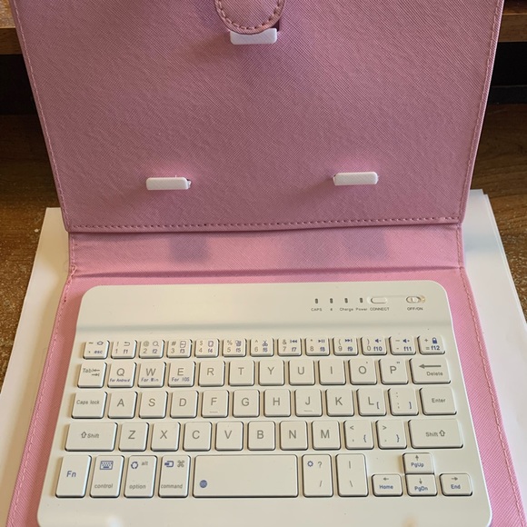 FOSA Wireless Bluetooth Keyboard 4.5-6.8 IOS , Android & Window Smart Phones - Picture 2 of 4